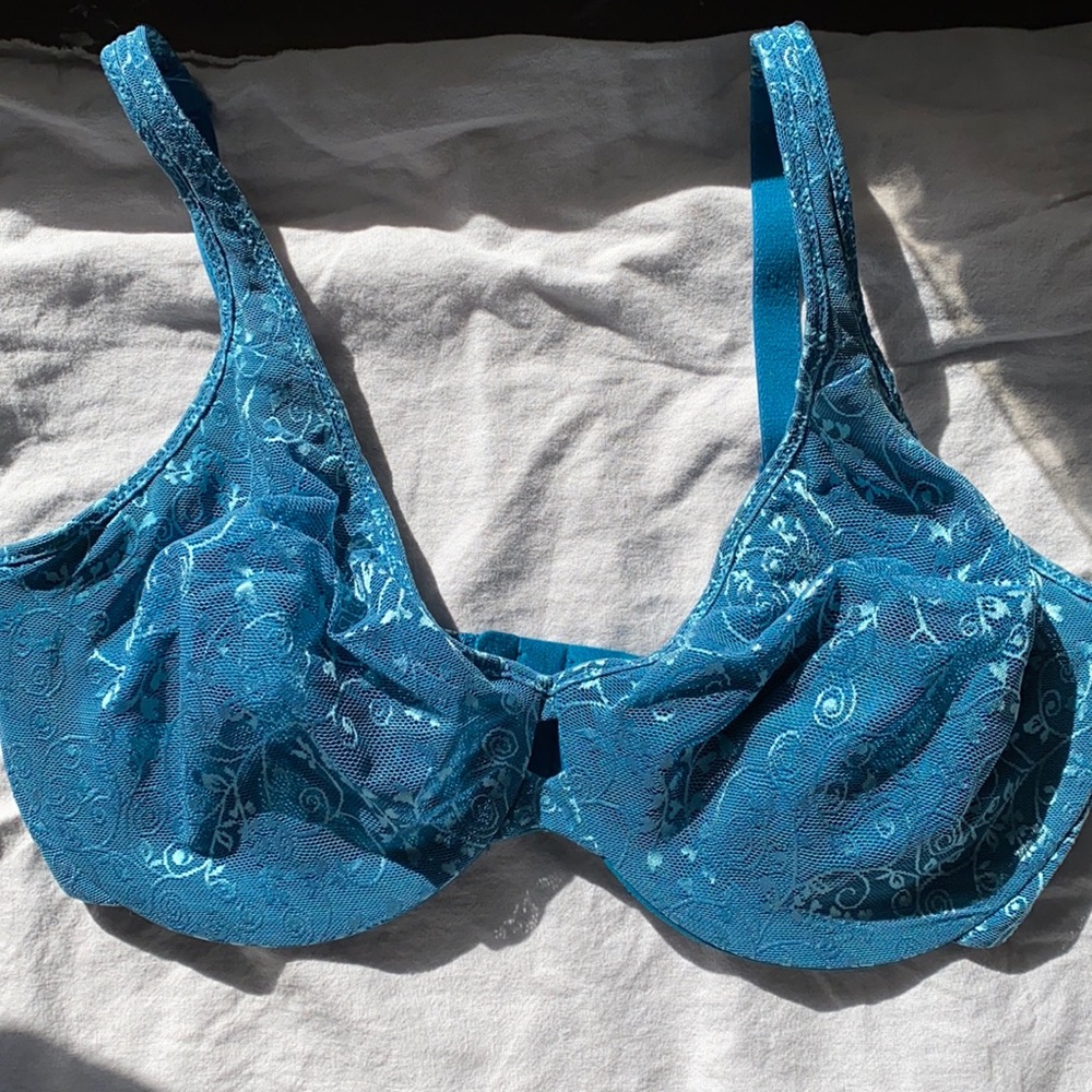 Lace 36DD Lilyette